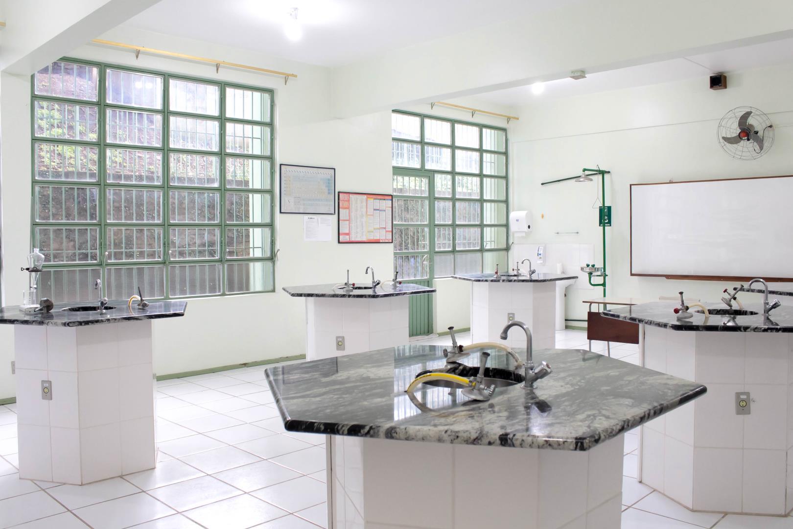 Laboratório de Química
