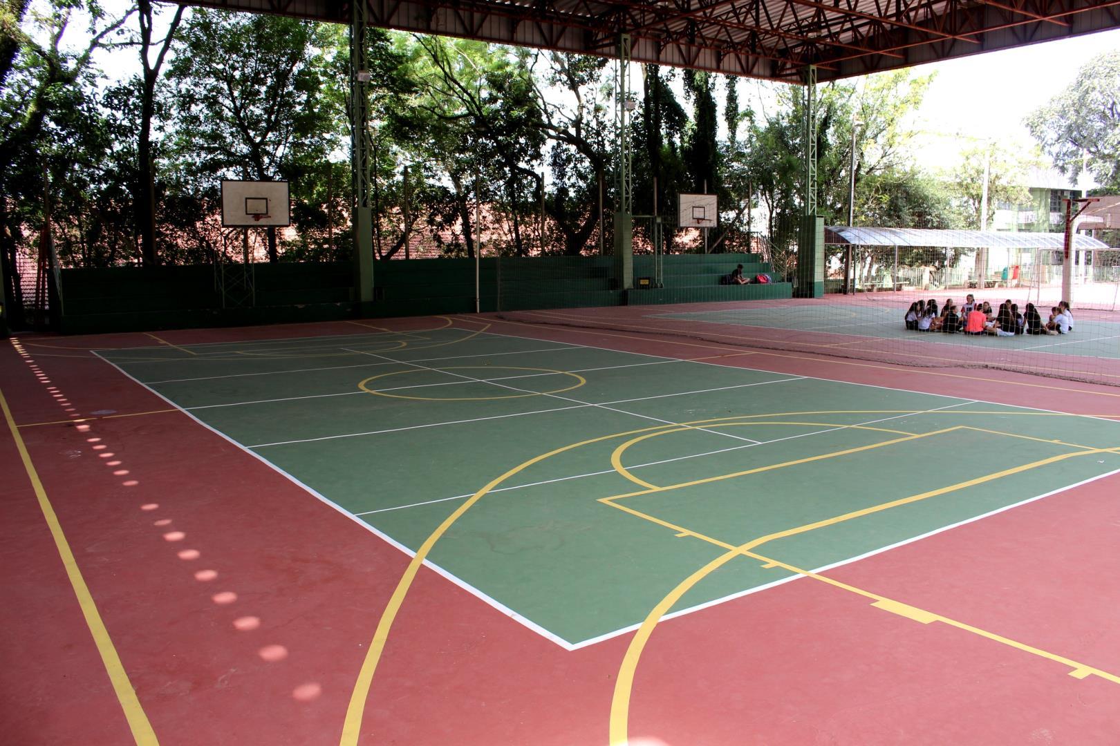 Quadra Esportiva Coberta