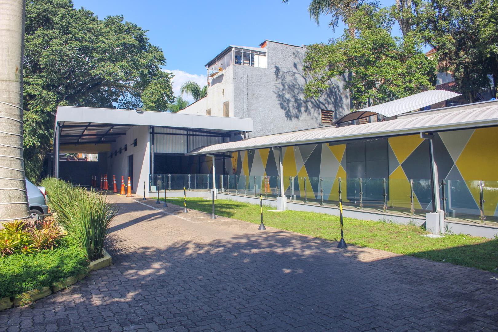 Rótula Interna Para Embarque E Desembarque De Alunos Do Ensino Fundamental