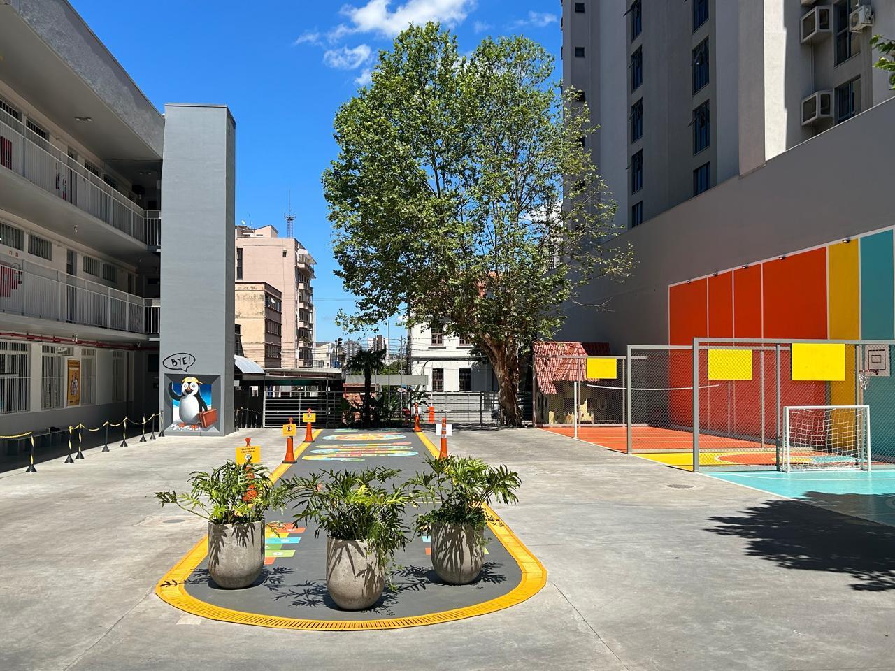 Rótula Interna Para Embarque E Desembarque De Alunos