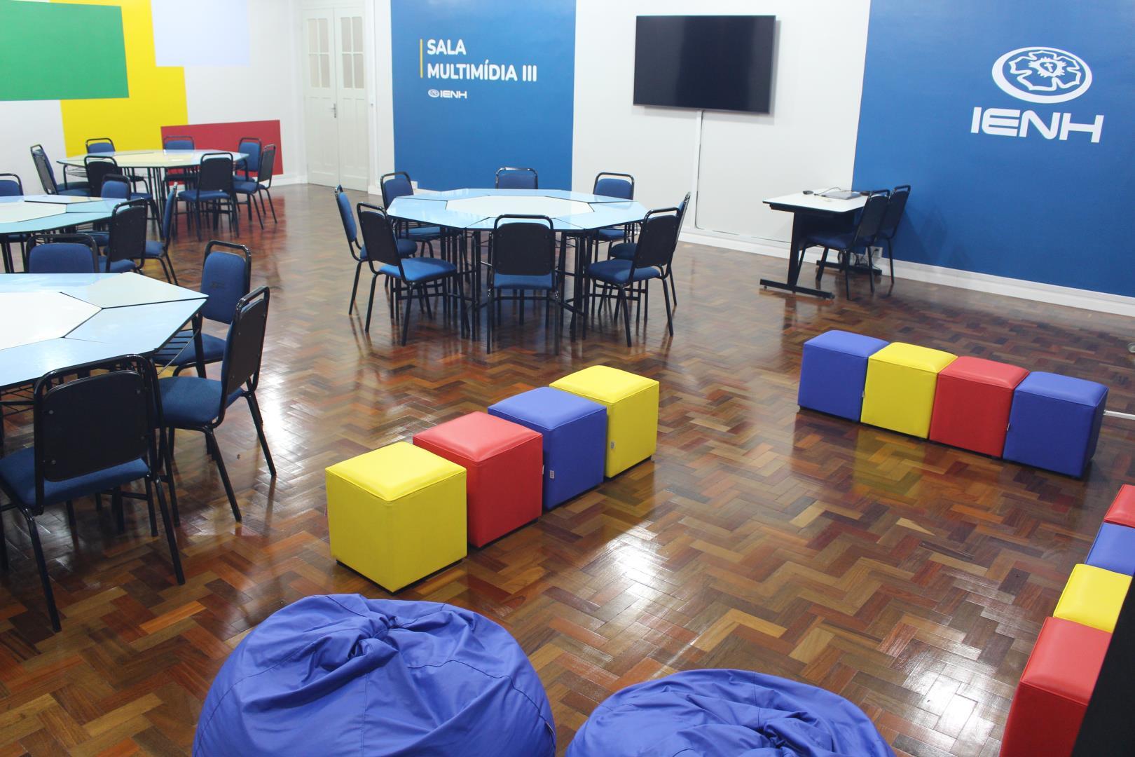 Sala Multimídia III